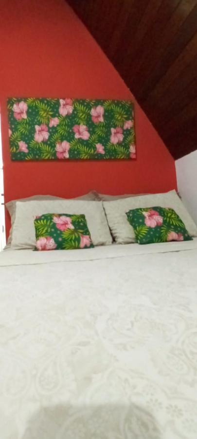 Chale Rancho Aratama Bed and Breakfast Jacareí Eksteriør billede
