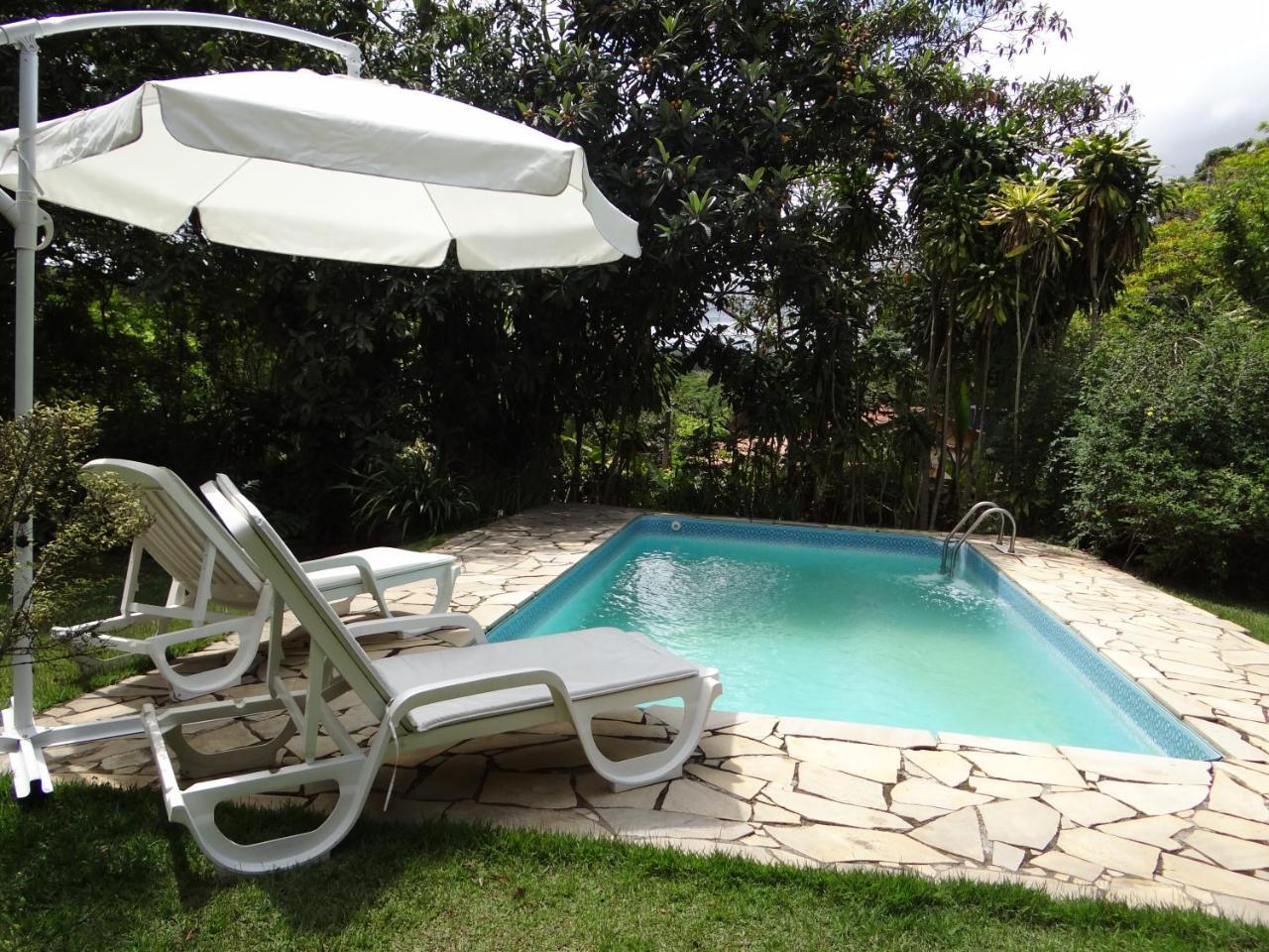 Chale Rancho Aratama Bed and Breakfast Jacareí Eksteriør billede